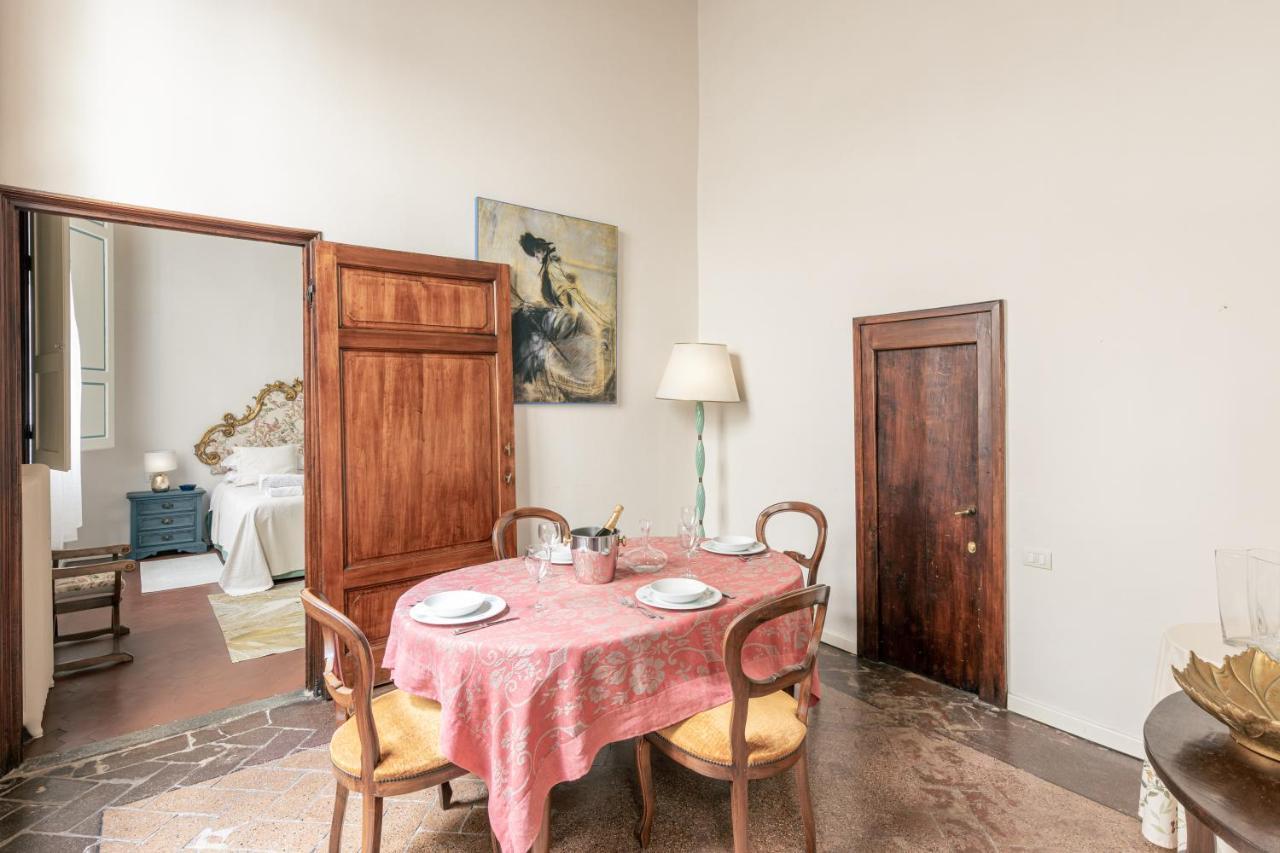 Palazzo Roselli Cecconi Apartments ฟลอเรนซ์ ภายนอก รูปภาพ