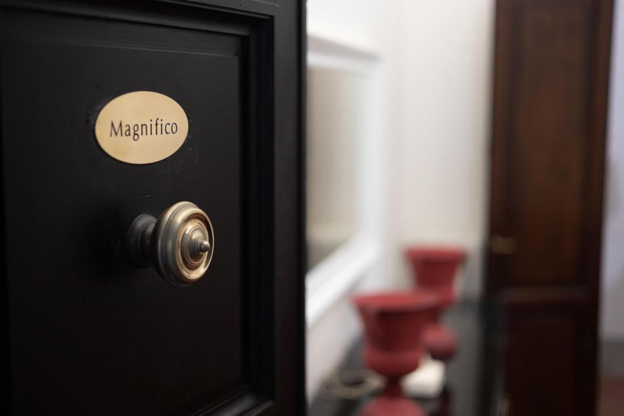 Palazzo Roselli Cecconi Apartments ฟลอเรนซ์ ภายนอก รูปภาพ