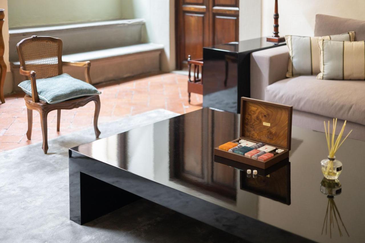 Palazzo Roselli Cecconi Apartments ฟลอเรนซ์ ภายนอก รูปภาพ
